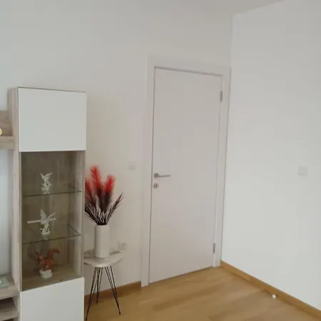 Happy Day Apartment Obrenovac  Exterior foto
