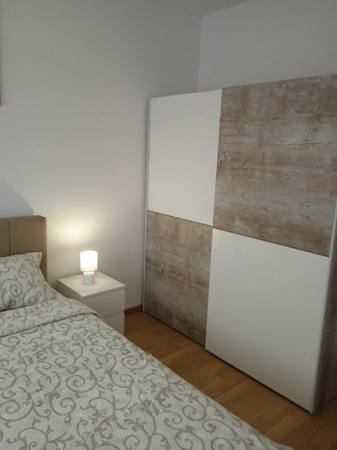 Happy Day Apartment Obrenovac (Belgrade)