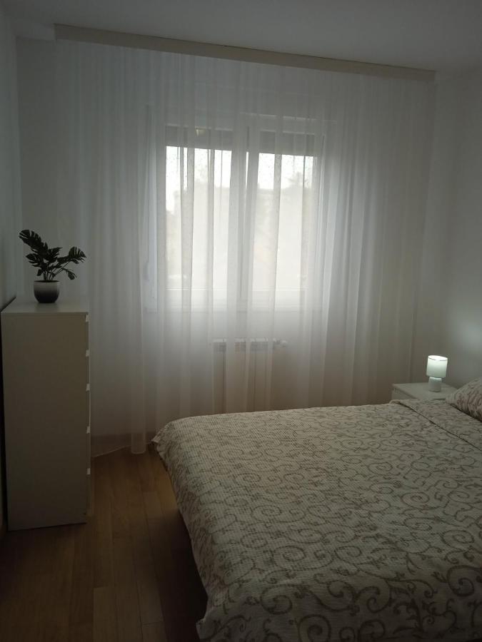 Happy Day Apartment Obrenovac (Belgrade)